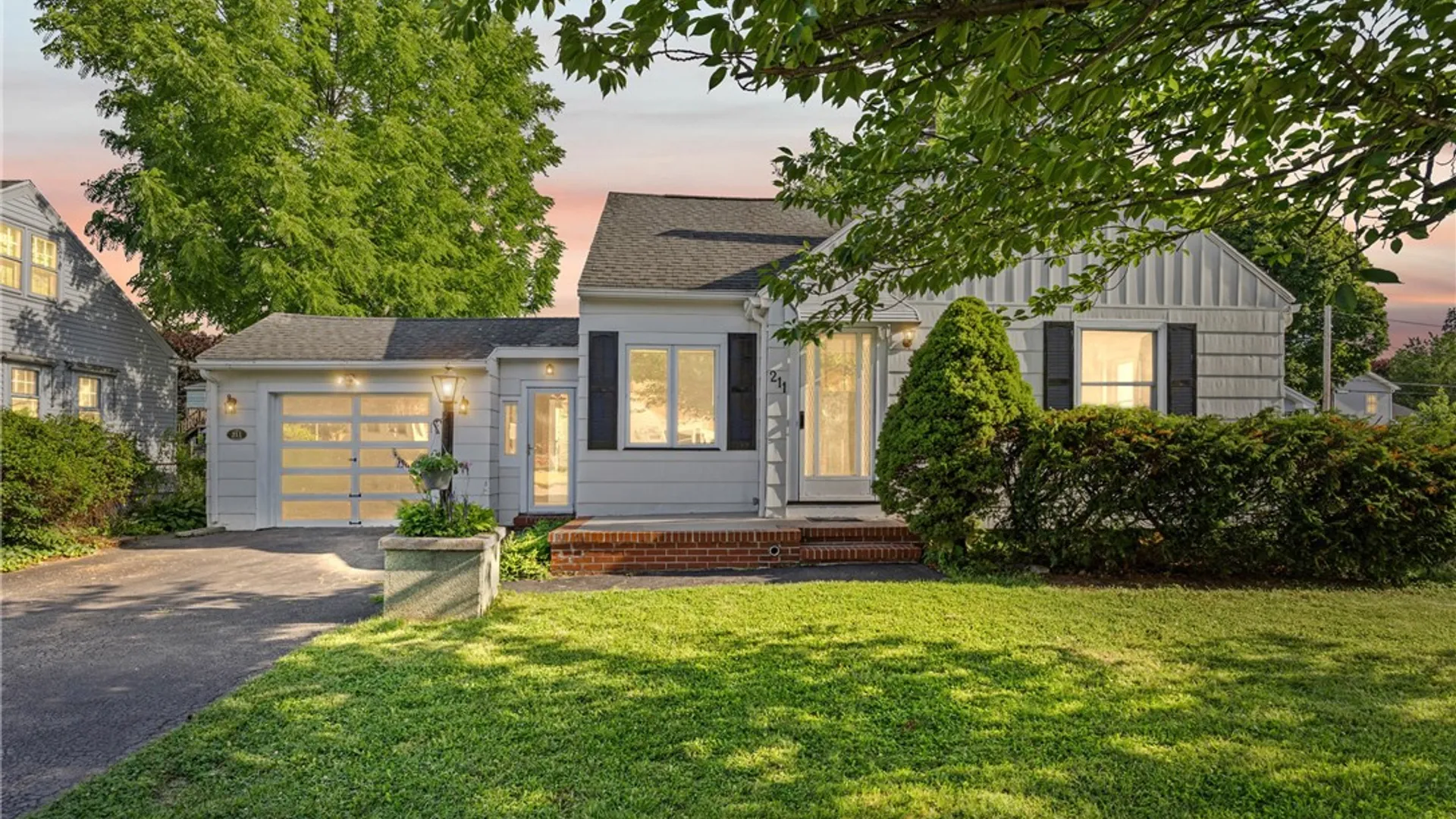Property at 211 Heberle Road, Irondequoit, NY 14609 2