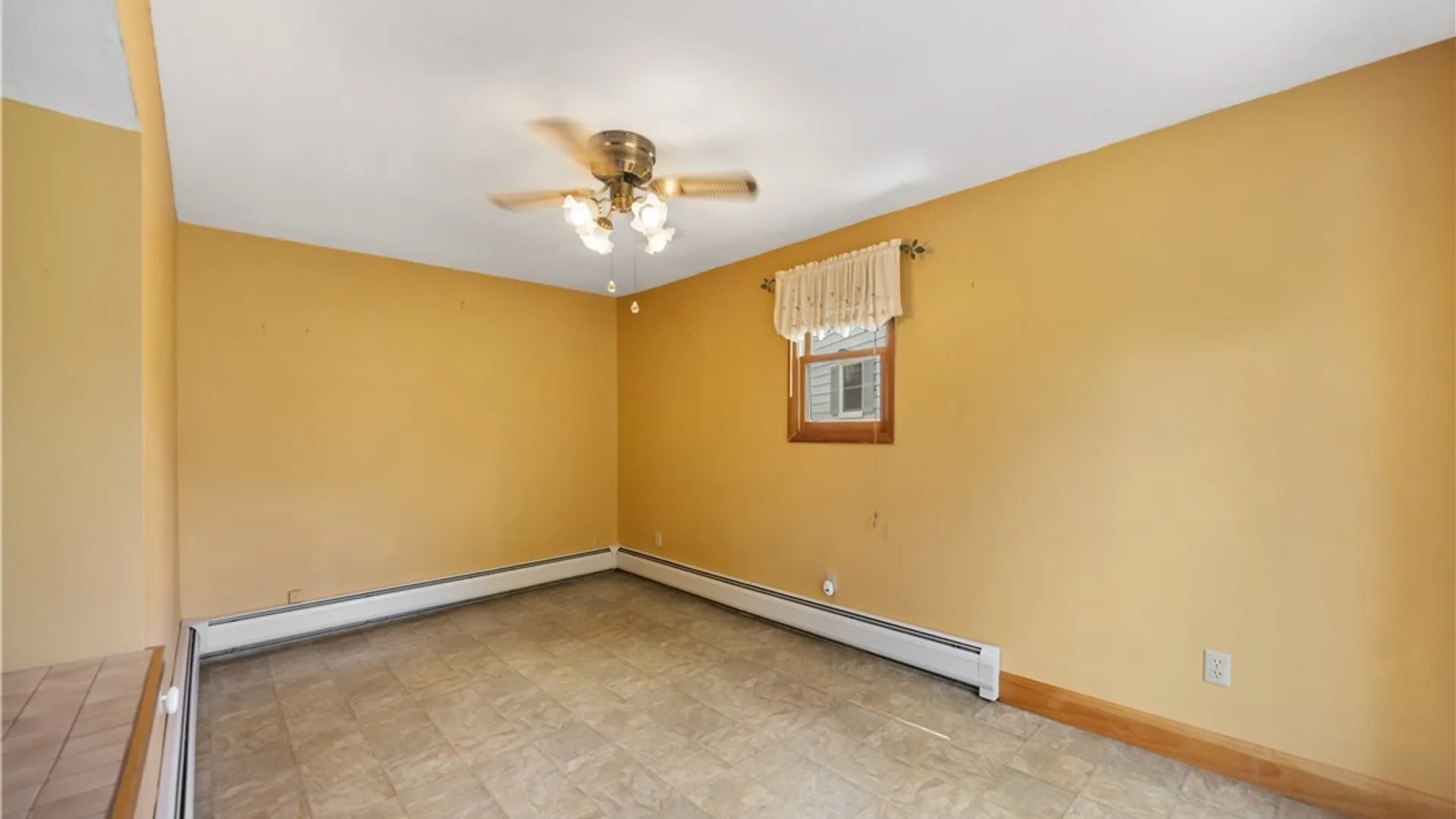 Property at 112 Stillwell Terrace, Manlius, NY 13057 10