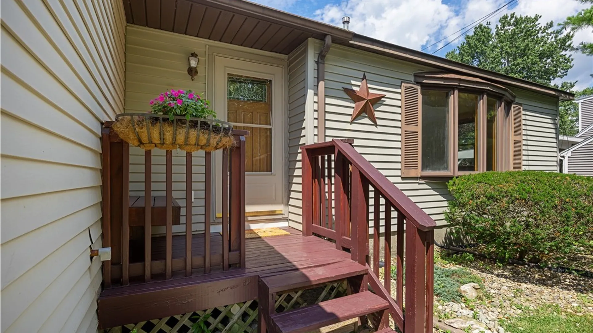 Property at 112 Stillwell Terrace, Manlius, NY 13057 3