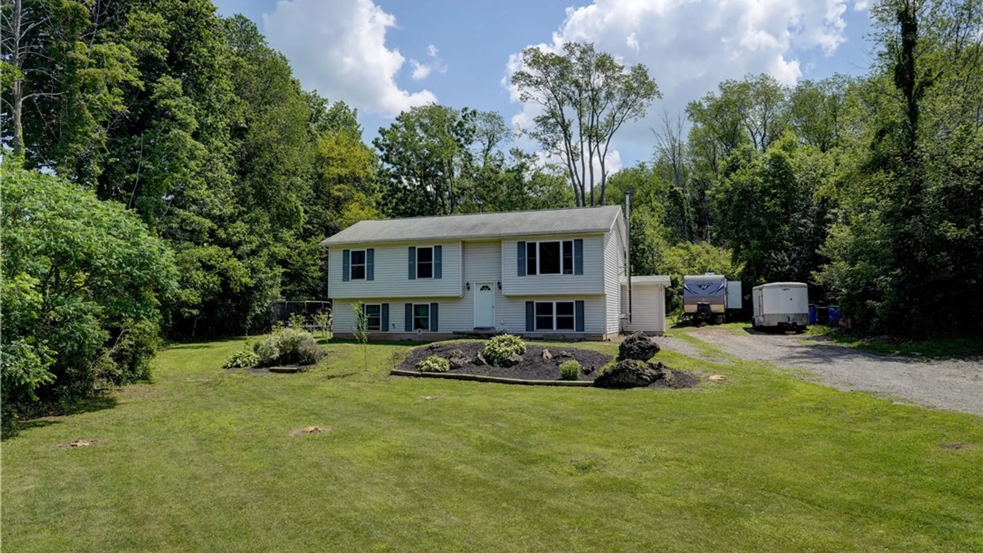 Property at 4919 Upper Holley Rd, Clarendon, NY 14470 38
