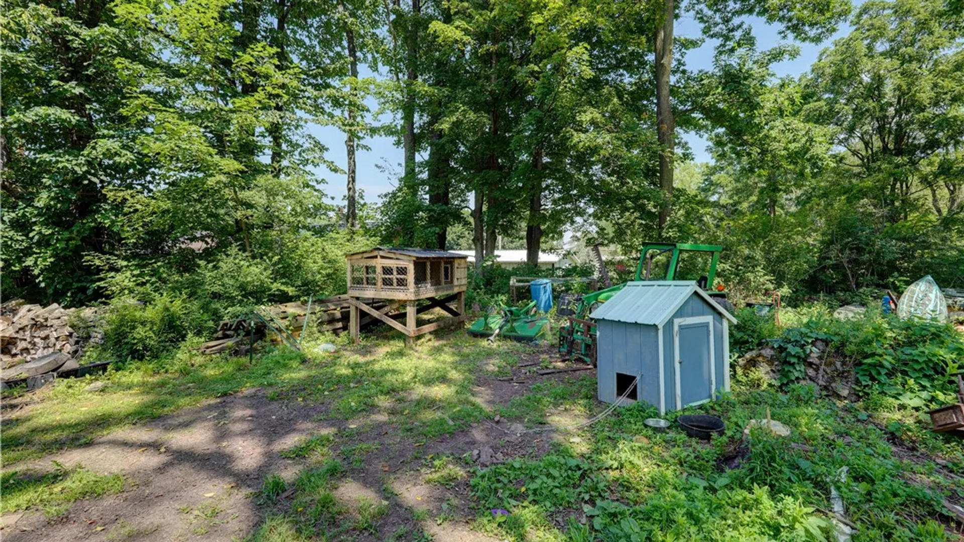 Property at 4919 Upper Holley Rd, Clarendon, NY 14470 43