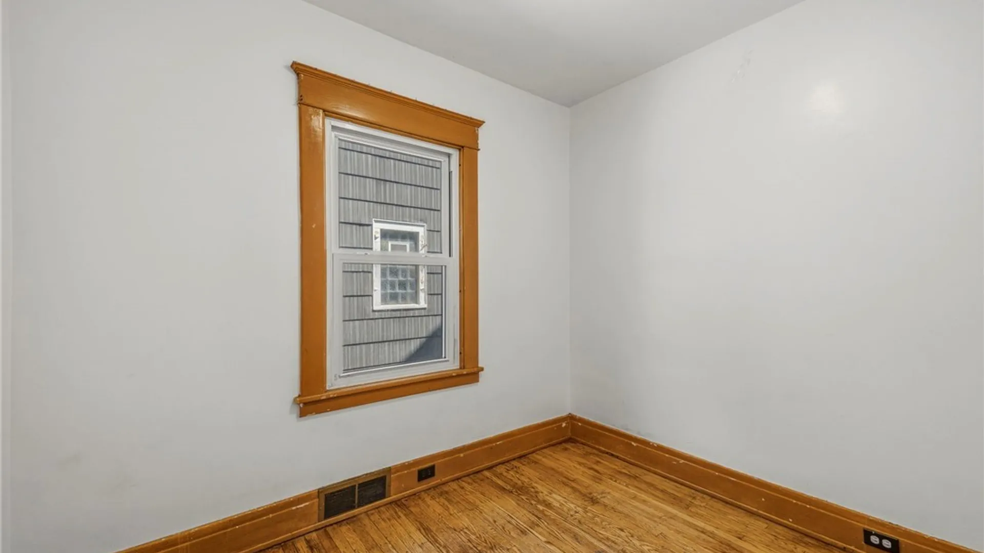 Property at 102 Lisbon Avenue, Buffalo, NY 14214 17