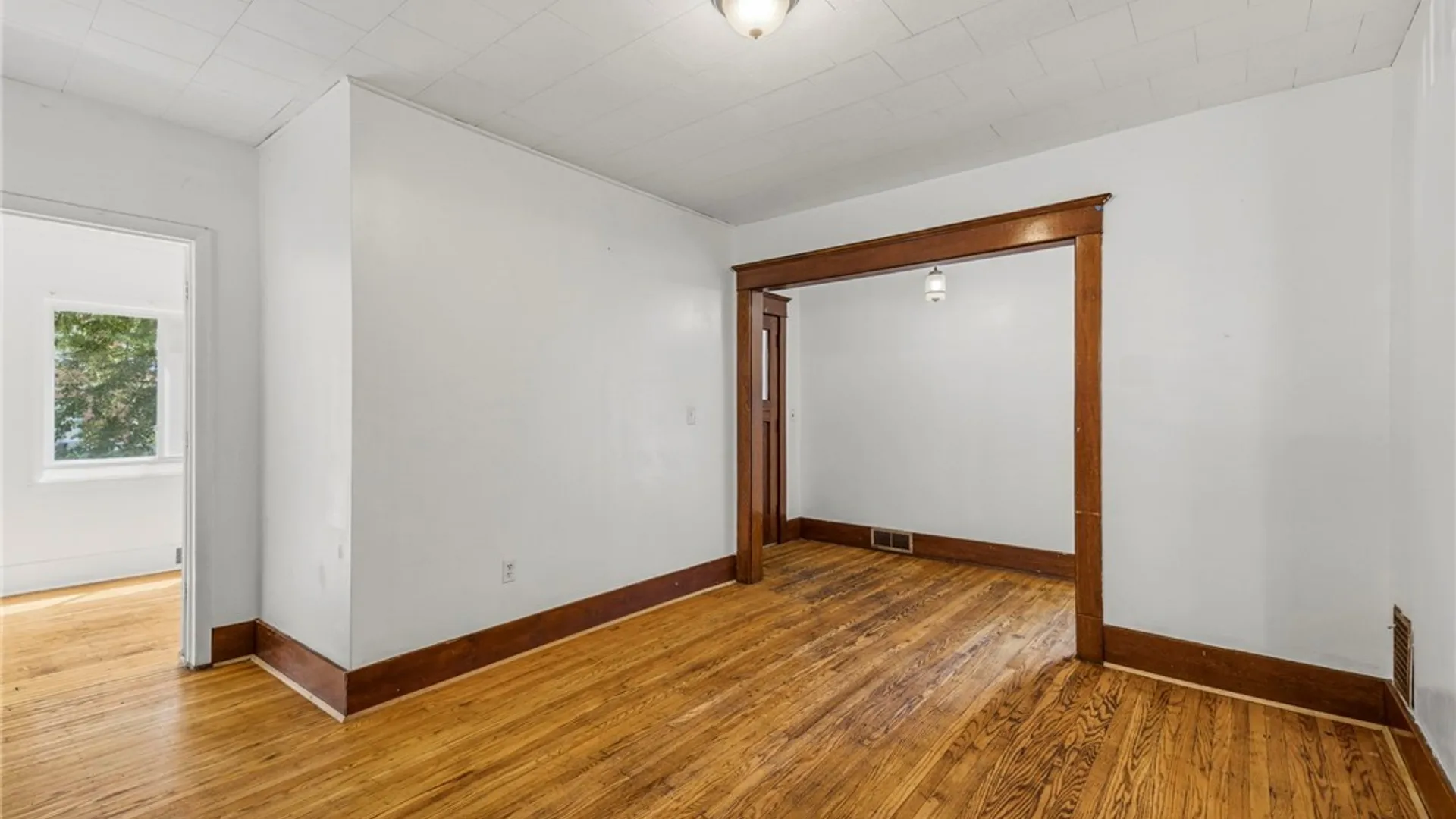Property at 102 Lisbon Avenue, Buffalo, NY 14214 9