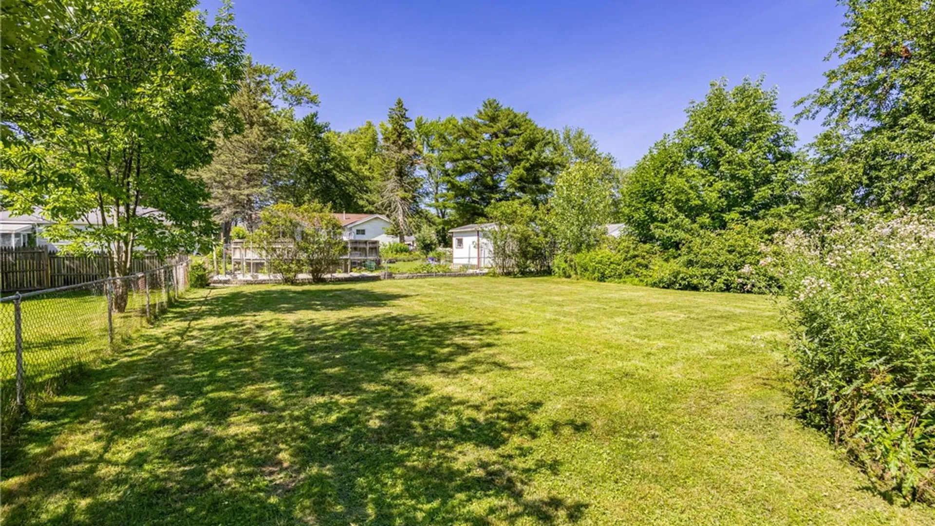 Property at 244 Ransford Avenue, Irondequoit, NY 14622 25
