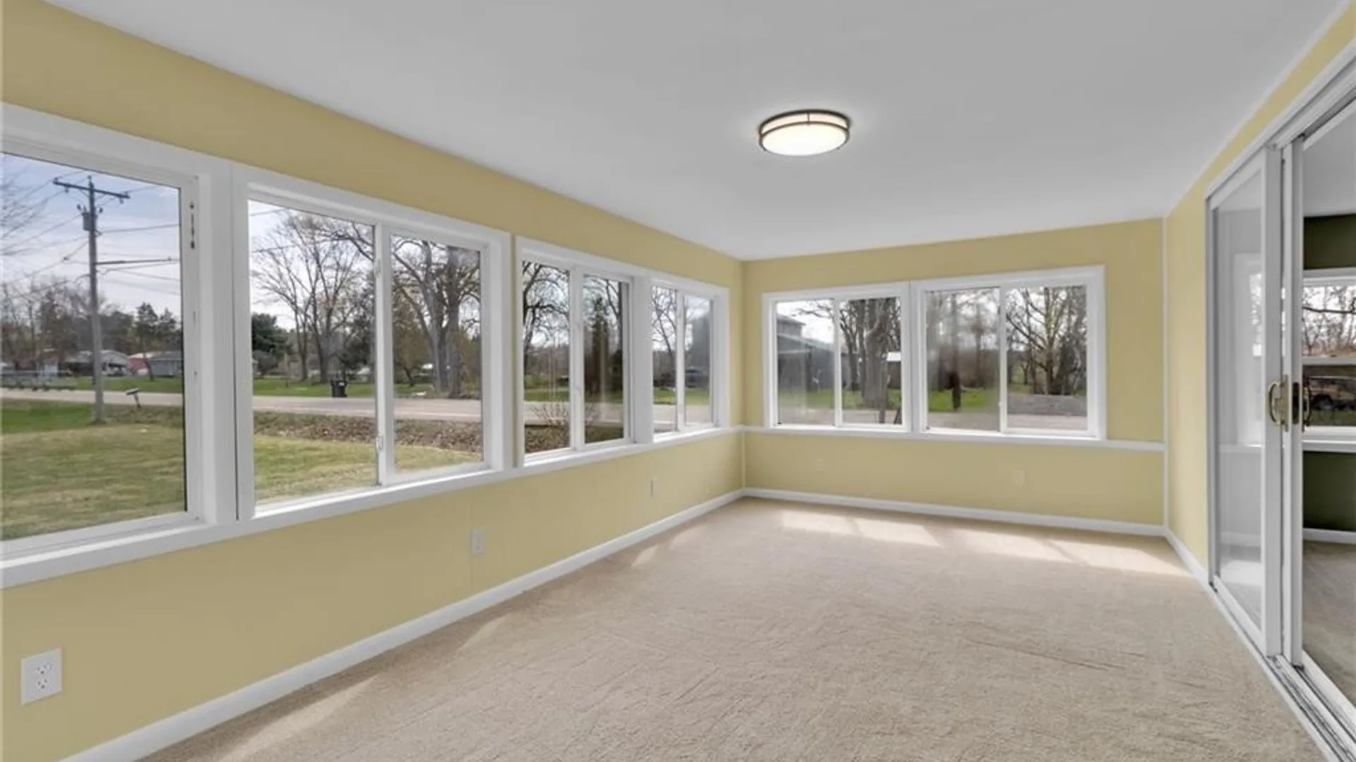Property at 1030 Brant Farnham Road, Brant, NY 14081 9