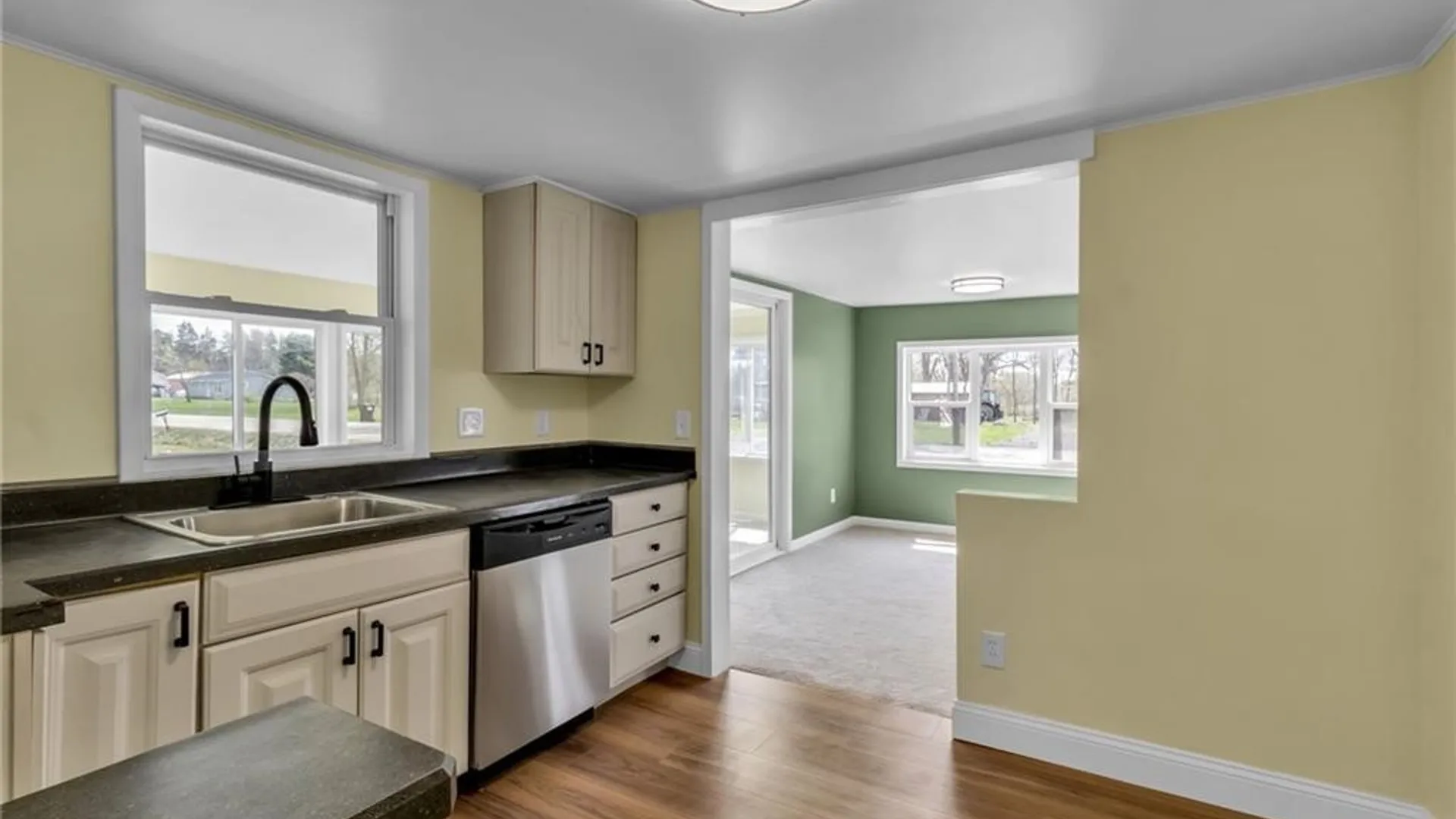 Property at 1030 Brant Farnham Road, Brant, NY 14081 16