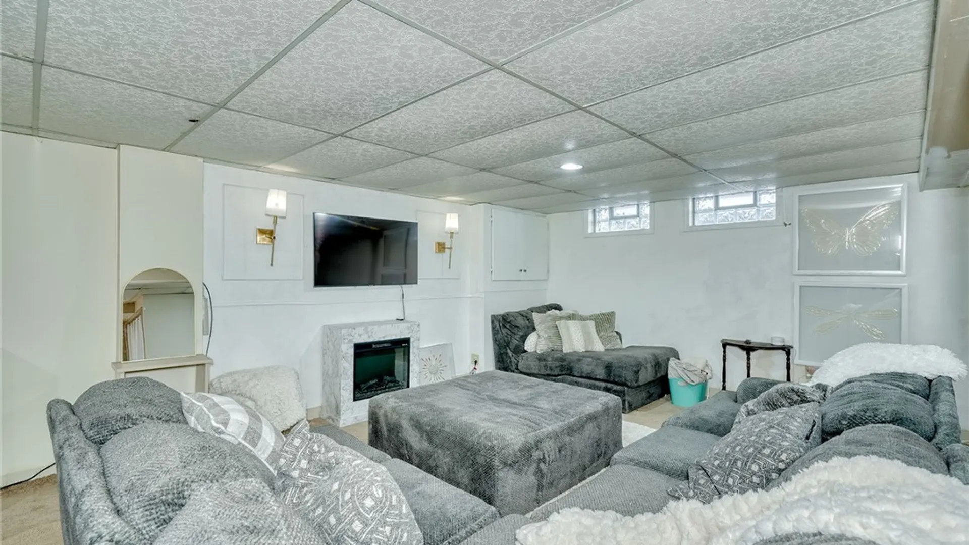 Property at 111 Knickerbocker Road, Pittsford, NY 14534 24