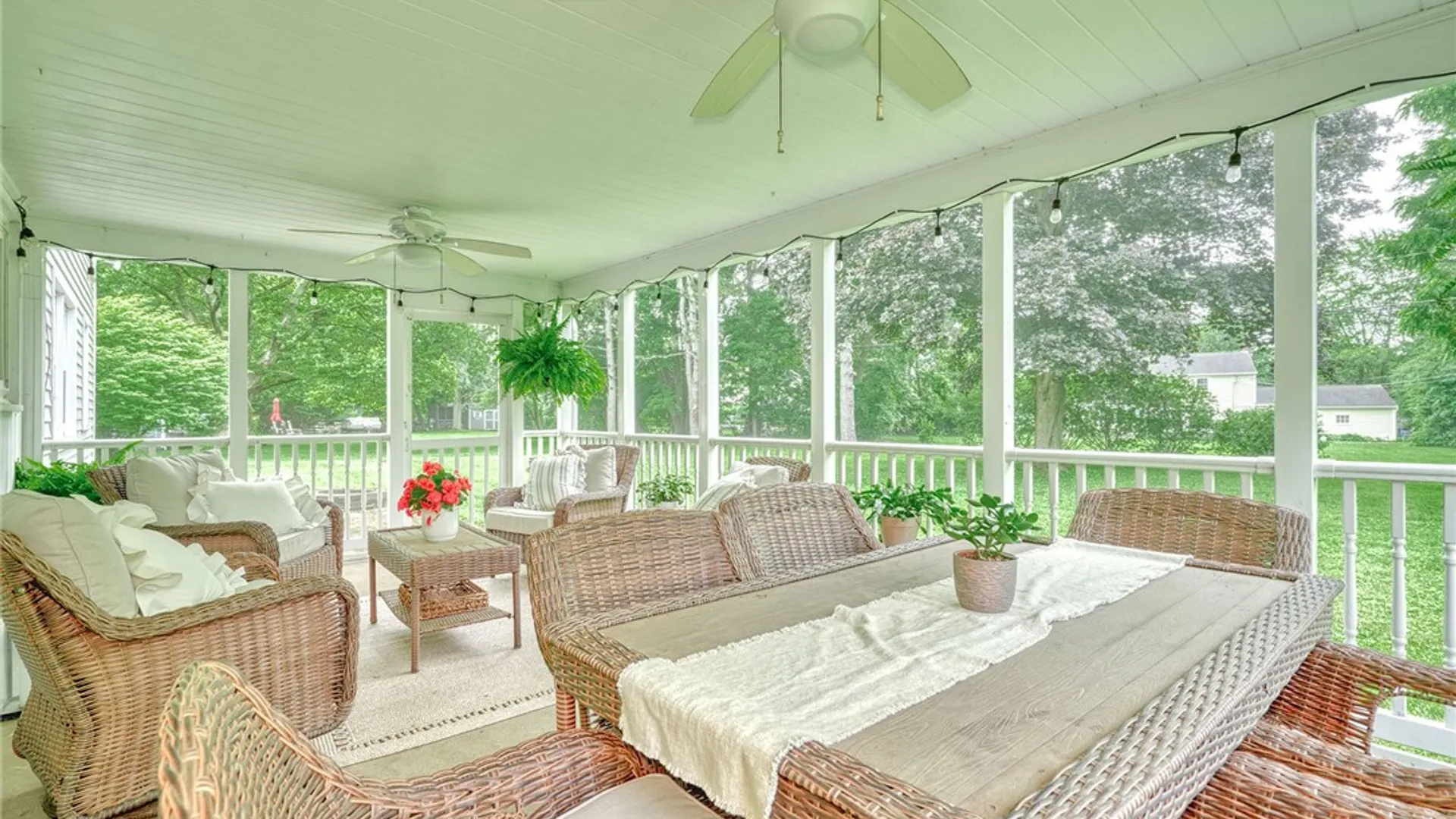 Property at 111 Knickerbocker Road, Pittsford, NY 14534 25