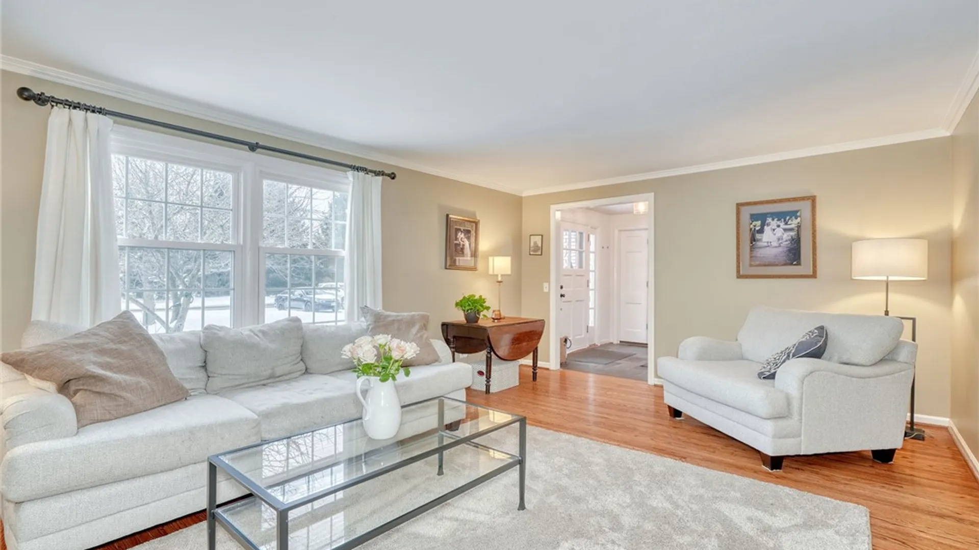 Property at 111 Knickerbocker Road, Pittsford, NY 14534 4