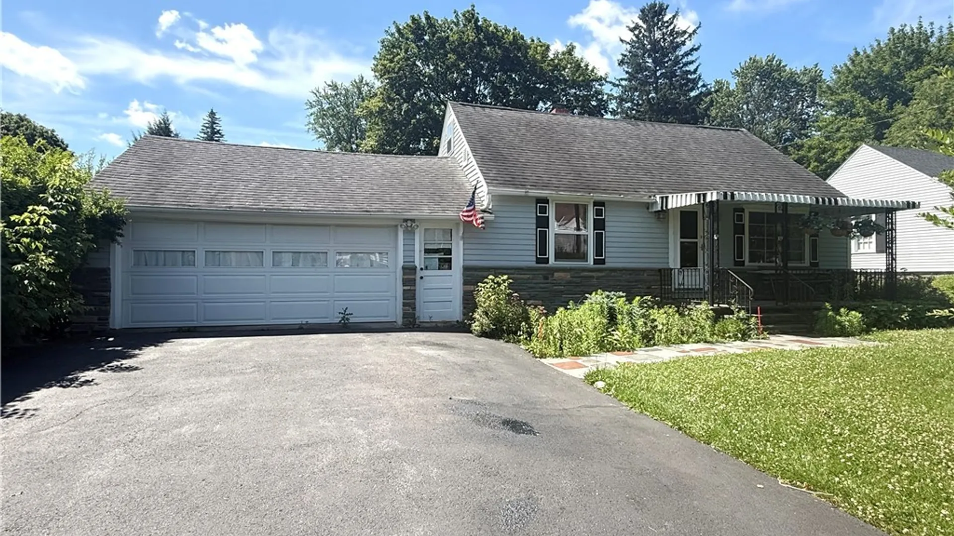 Property at 19 Beechwood Road, New Hartford, NY 13413 2