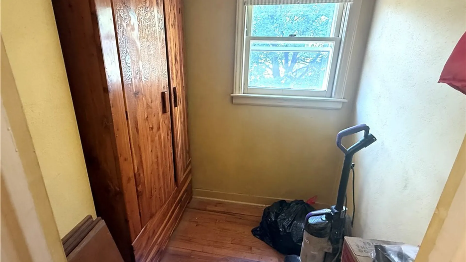 Property at 19 Beechwood Road, New Hartford, NY 13413 26
