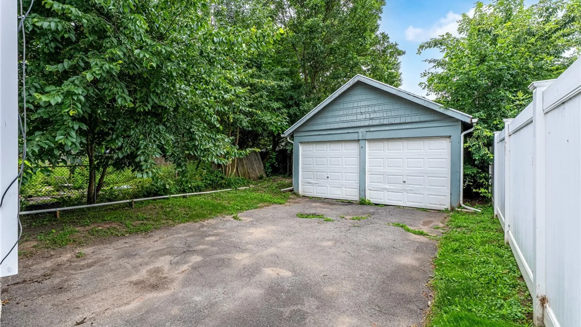 Property at 141 Condon Avenue, Buffalo, NY 14207 17