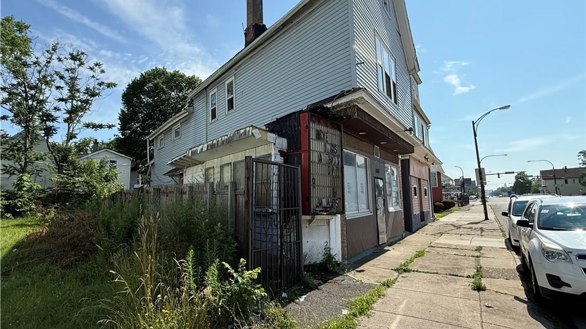 Property at 889 Sycamore Street, Buffalo, NY 14212 14