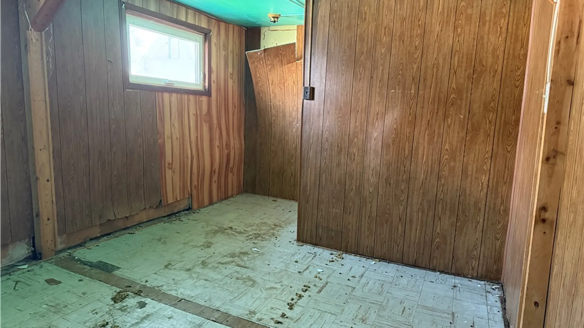 Property at 889 Sycamore Street, Buffalo, NY 14212 8