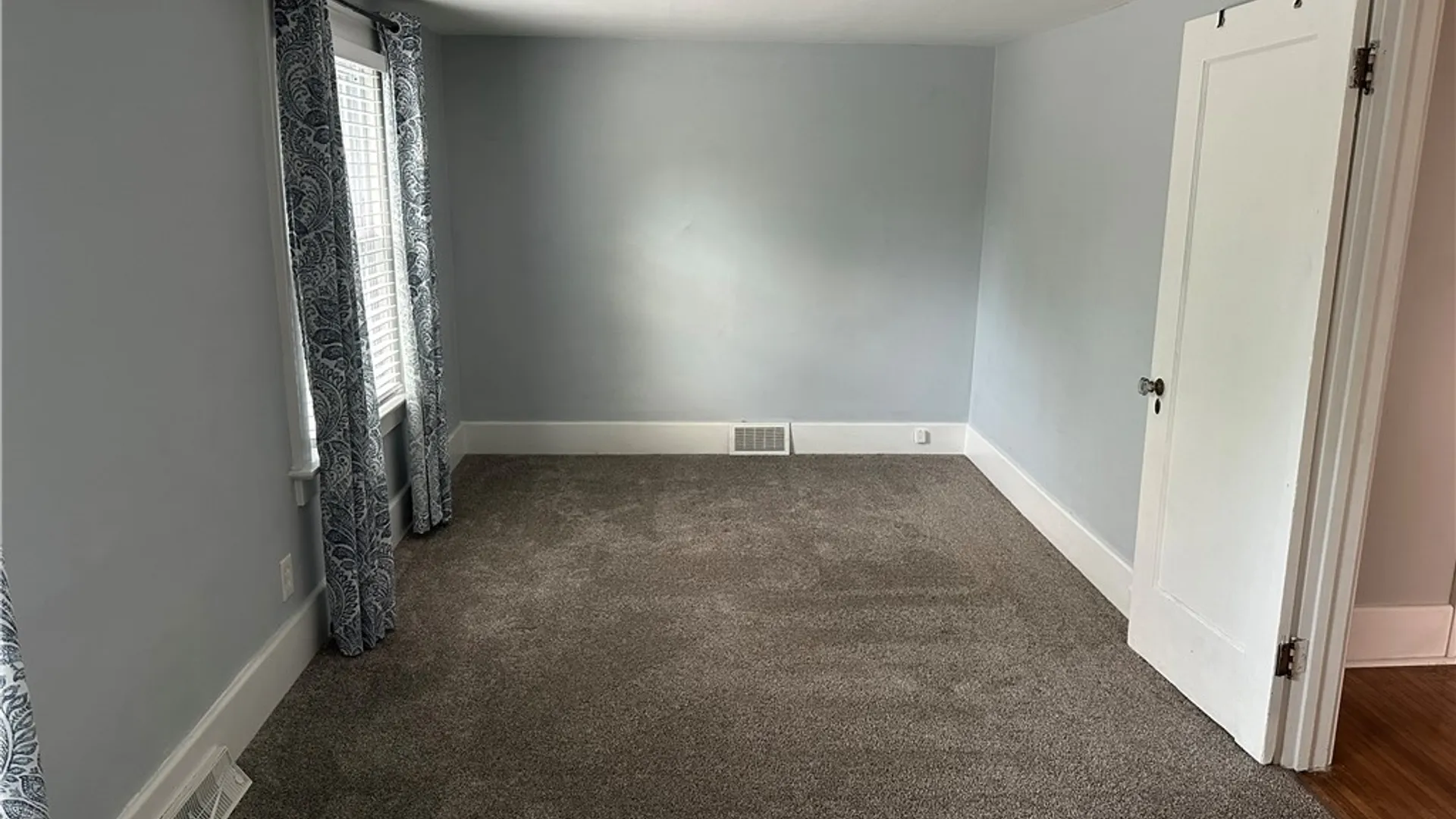 Property at 73 Victoria Boulevard, Tonawanda, NY 14217 20