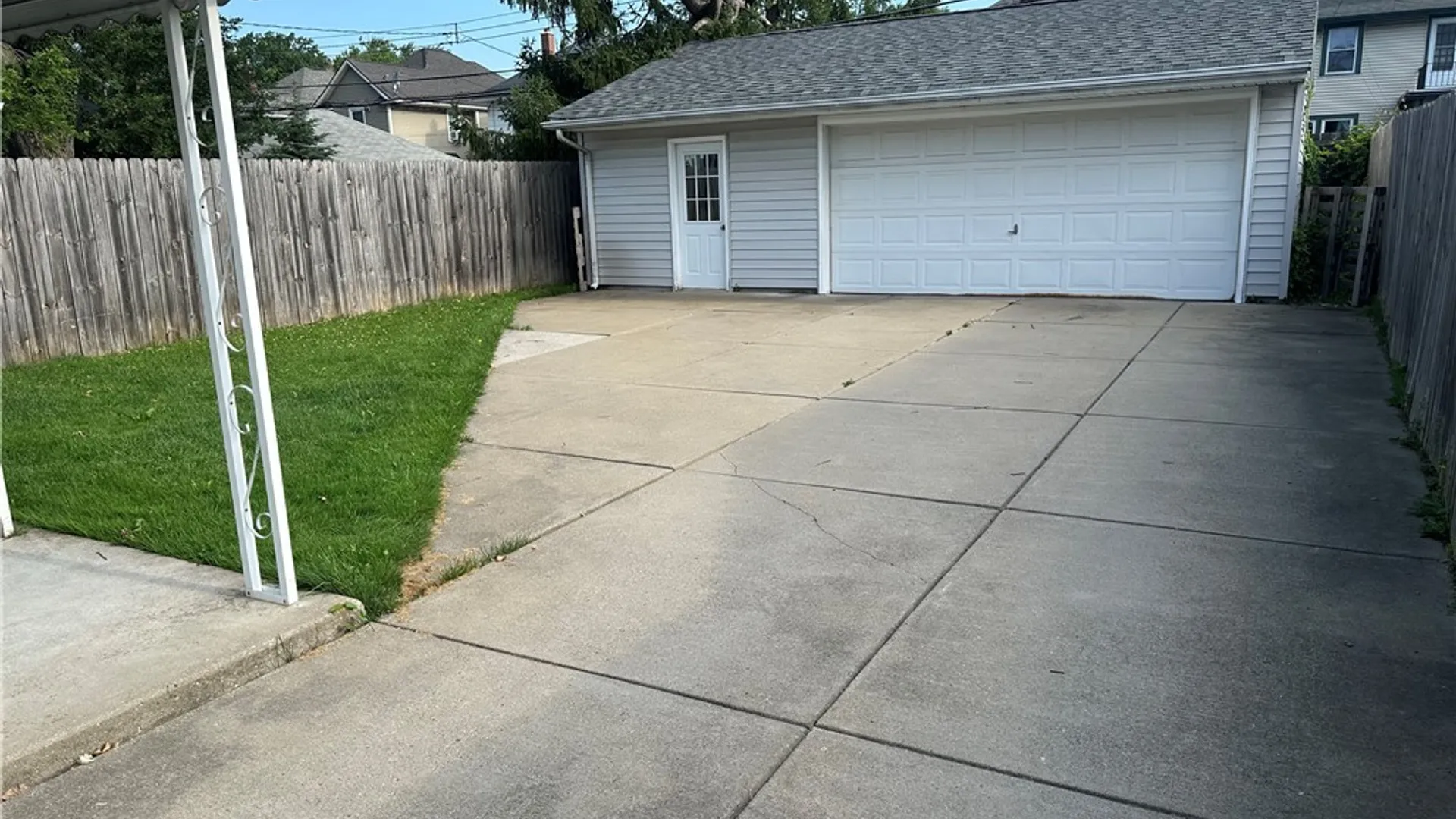 Property at 73 Victoria Boulevard, Tonawanda, NY 14217 25