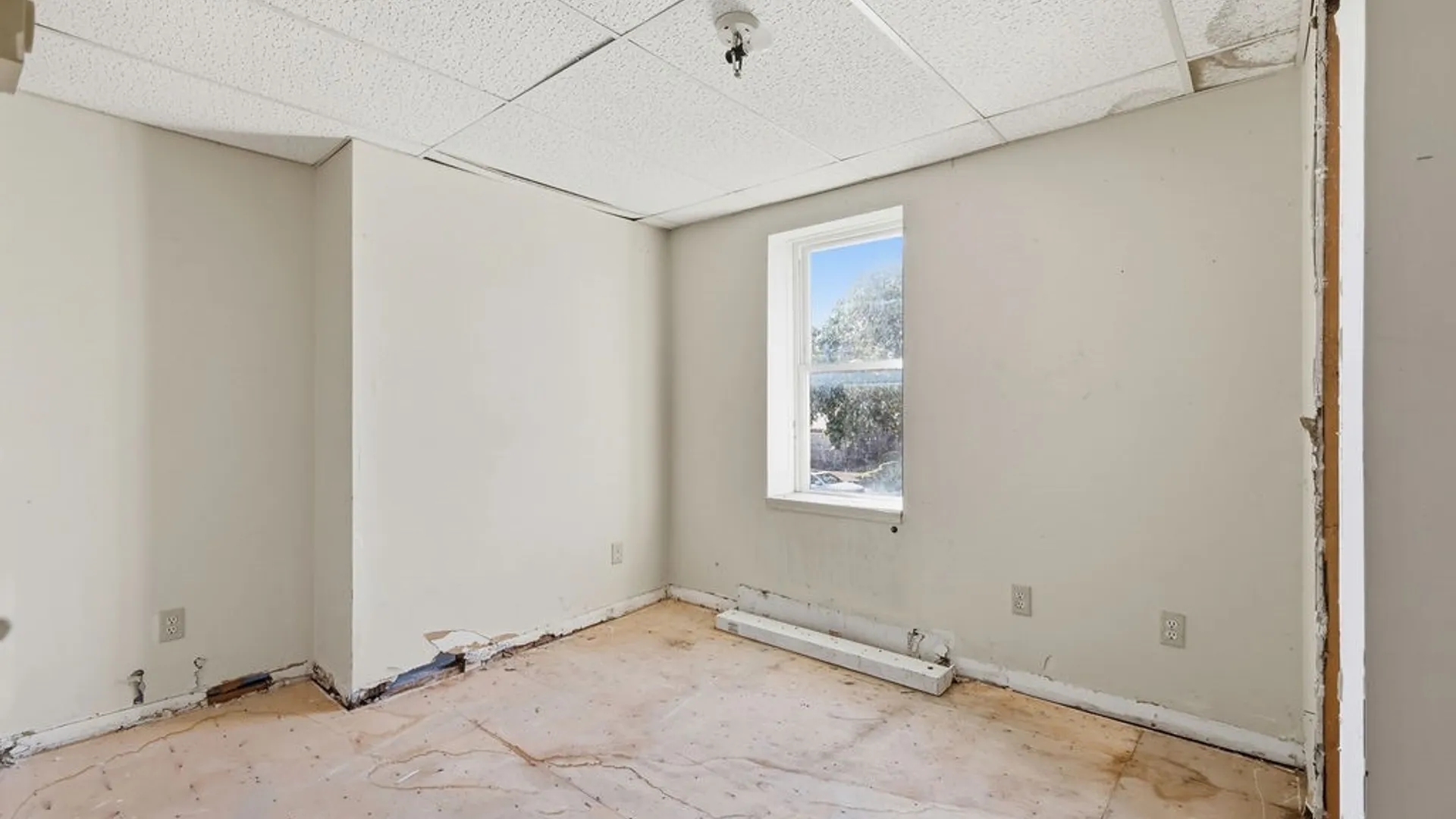 Property at 121 W Broadway, Fulton, NY 13069 21
