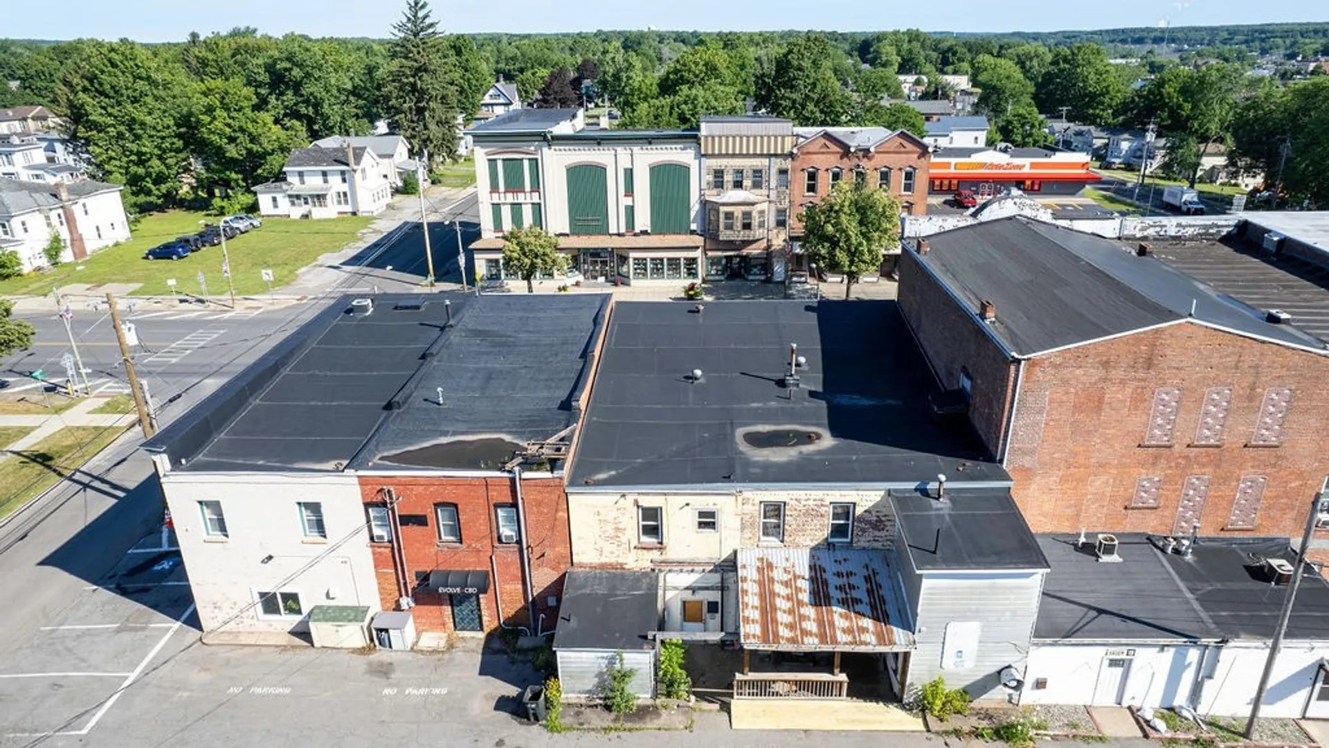 Property at 121 W Broadway, Fulton, NY 13069 28