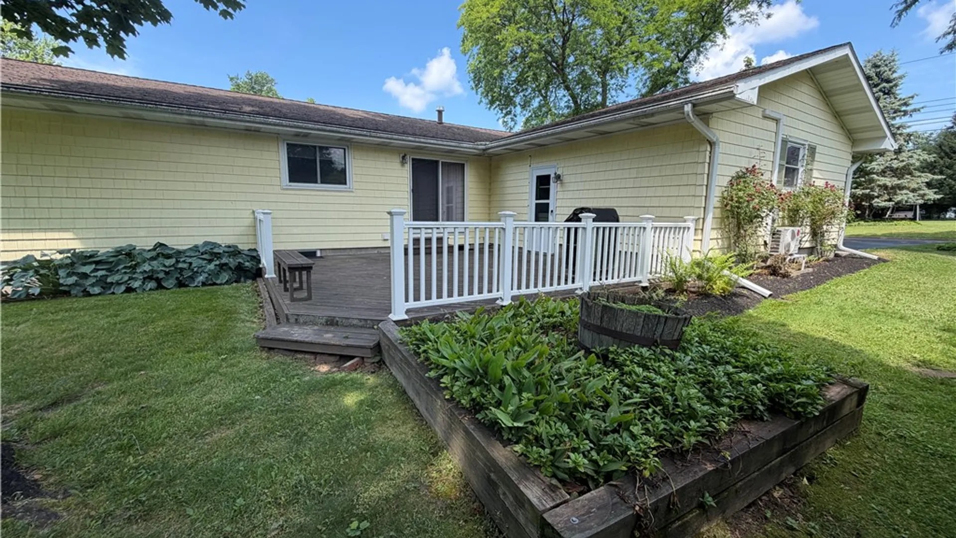 Property at 12 Drummond Street, Auburn, NY 13021 10