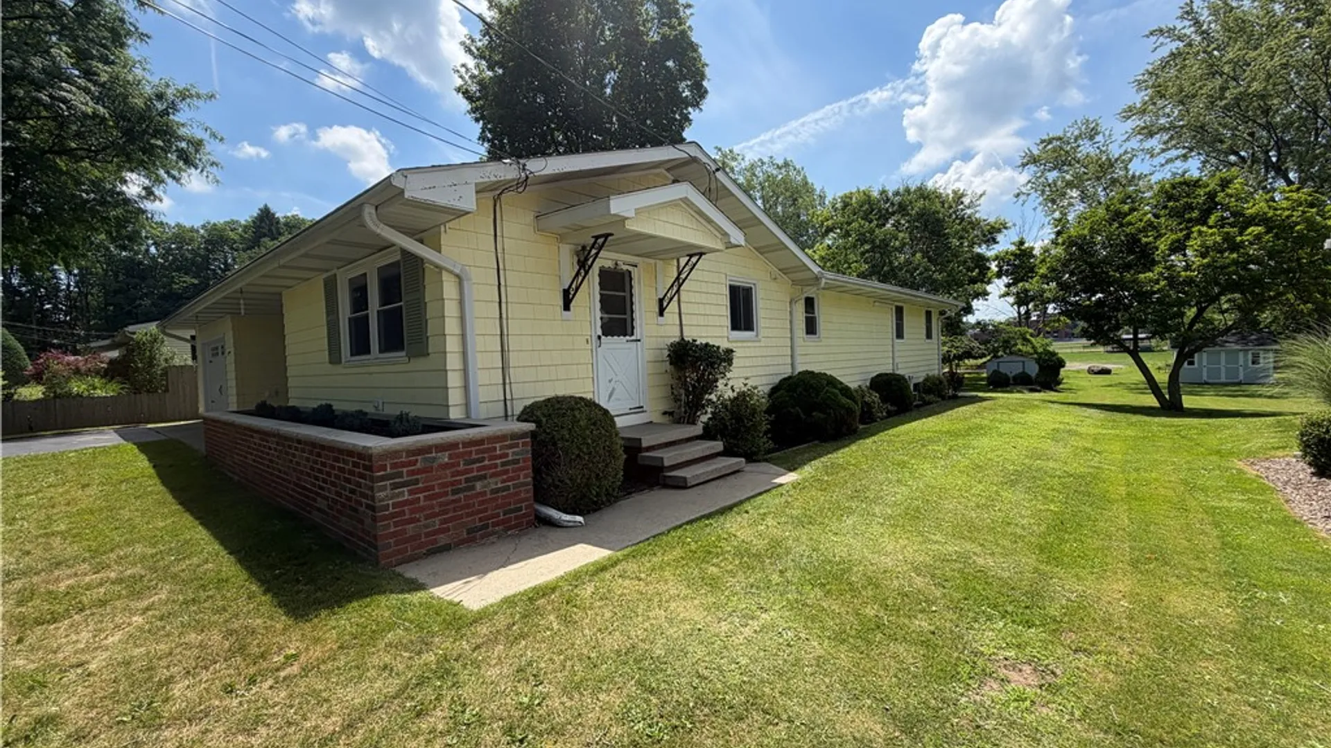 Property at 12 Drummond Street, Auburn, NY 13021 4