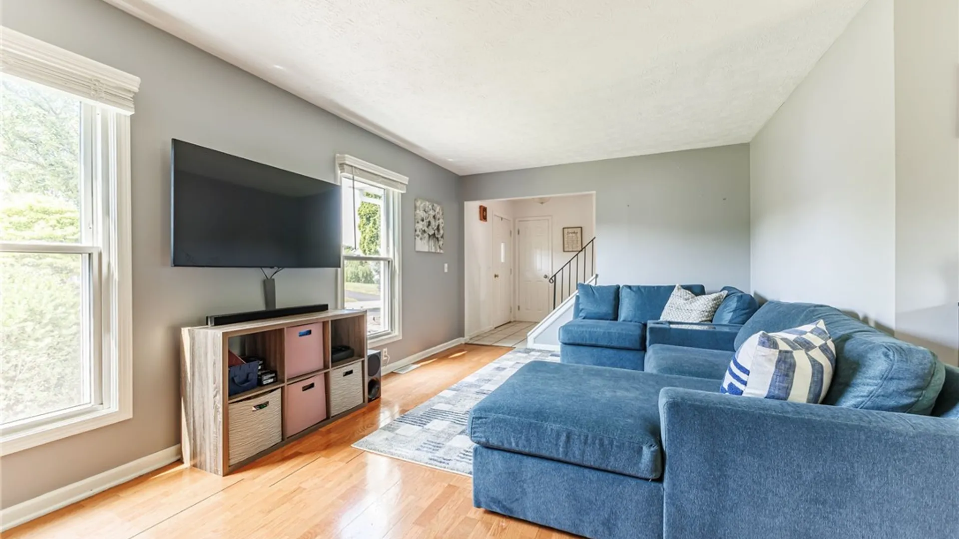 Property at 94 Mickens Bnd, Henrietta, NY 14586 8