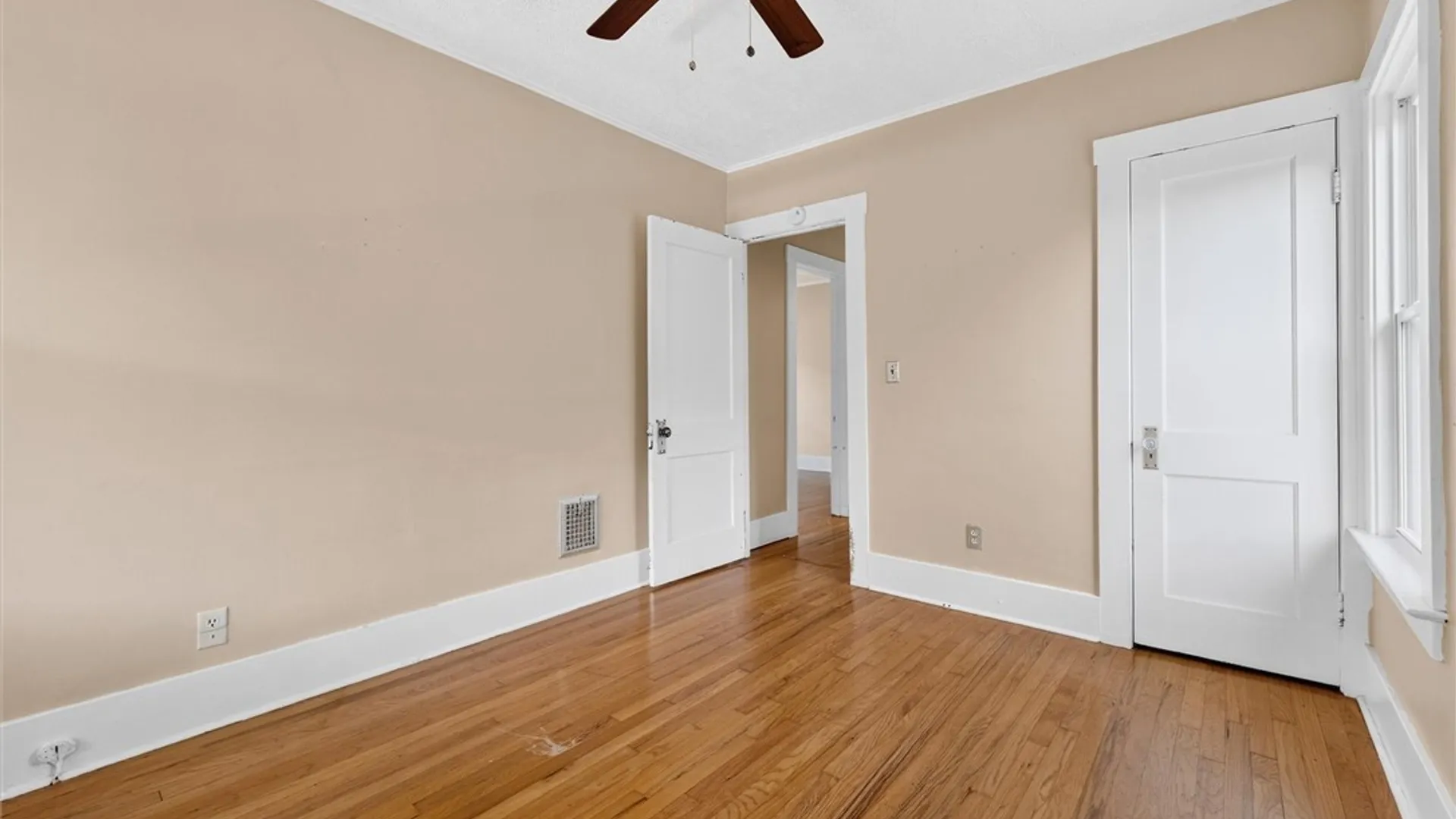 Property at 267 N Collingwood Avenue, Syracuse, NY 13206 15