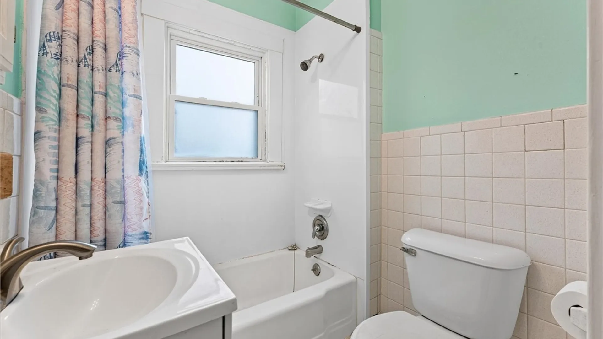 Property at 267 N Collingwood Avenue, Syracuse, NY 13206 17