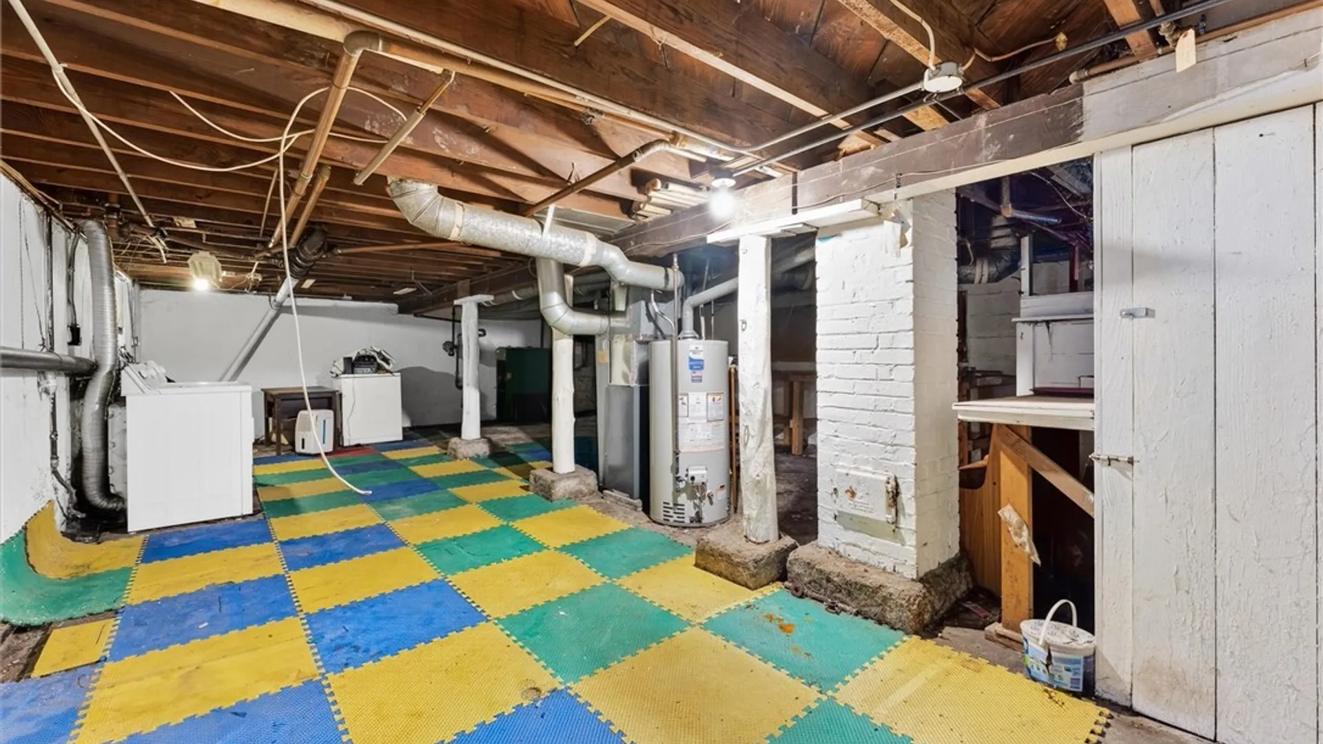 Property at 267 N Collingwood Avenue, Syracuse, NY 13206 32