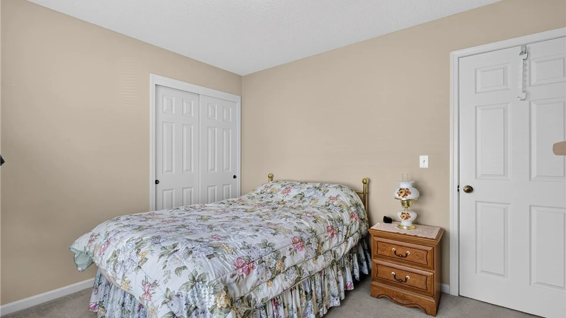 Property at 48 Mayfield Drive, West Seneca, NY 14224 37