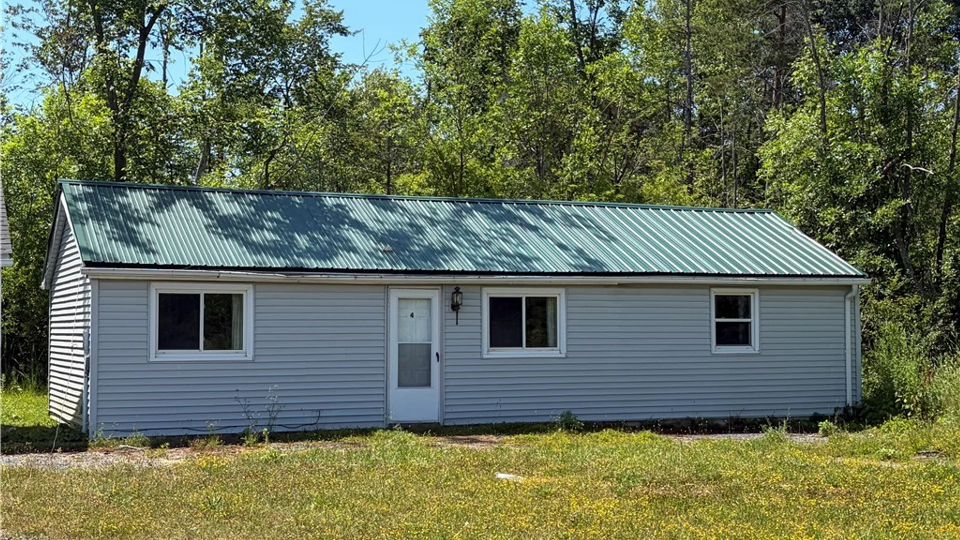 Property at 7600 Southwestern Blvd, Evans, NY 14047 3