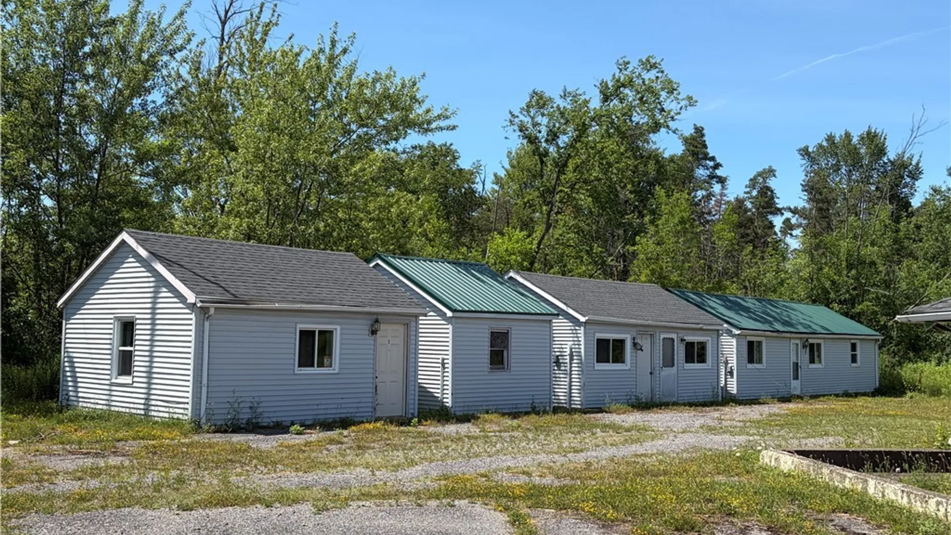 Property at 7600 Southwestern Blvd, Evans, NY 14047 3