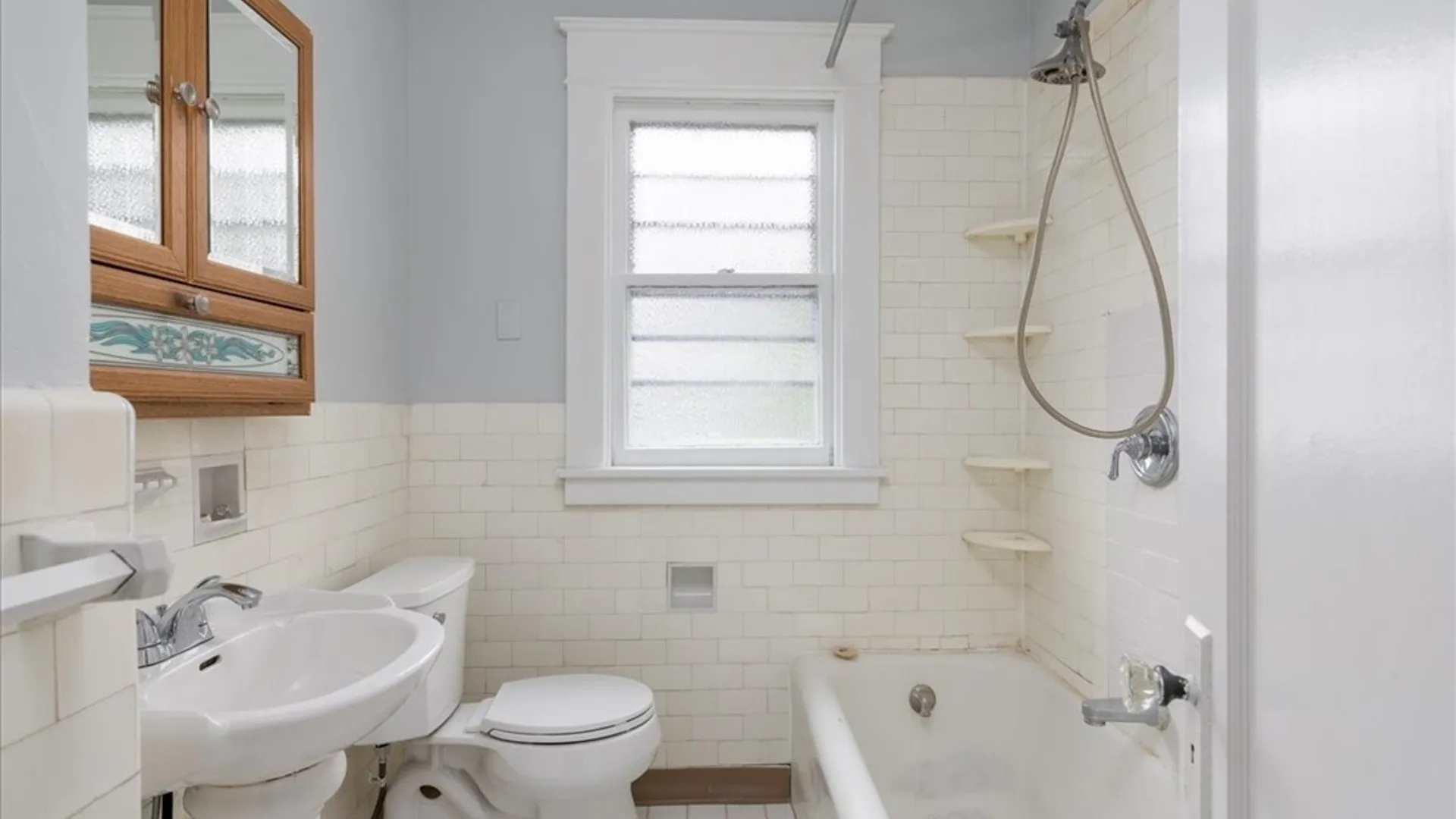Property at 262 Sterling Avenue, Buffalo, NY 14216 11