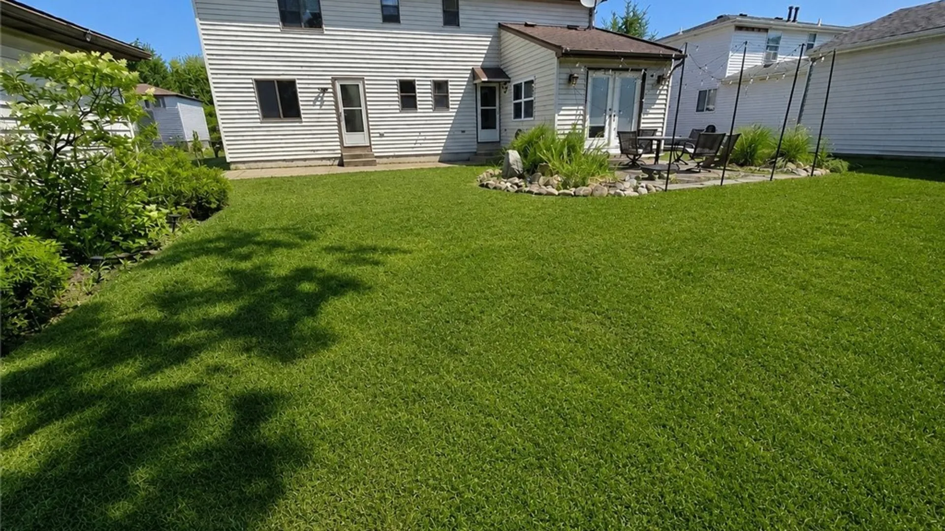 Property at 25 Jessica Lane, Cheektowaga, NY 14043 2