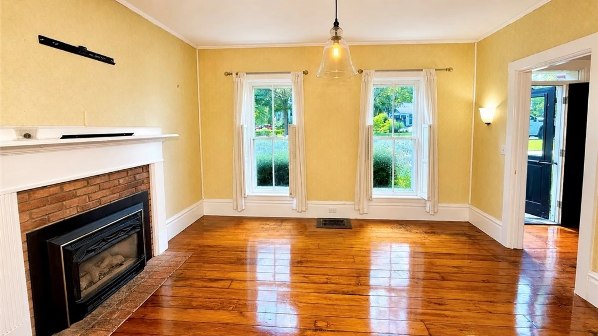 Property at 40 Sullivan Street, Cazenovia, NY 13035 8