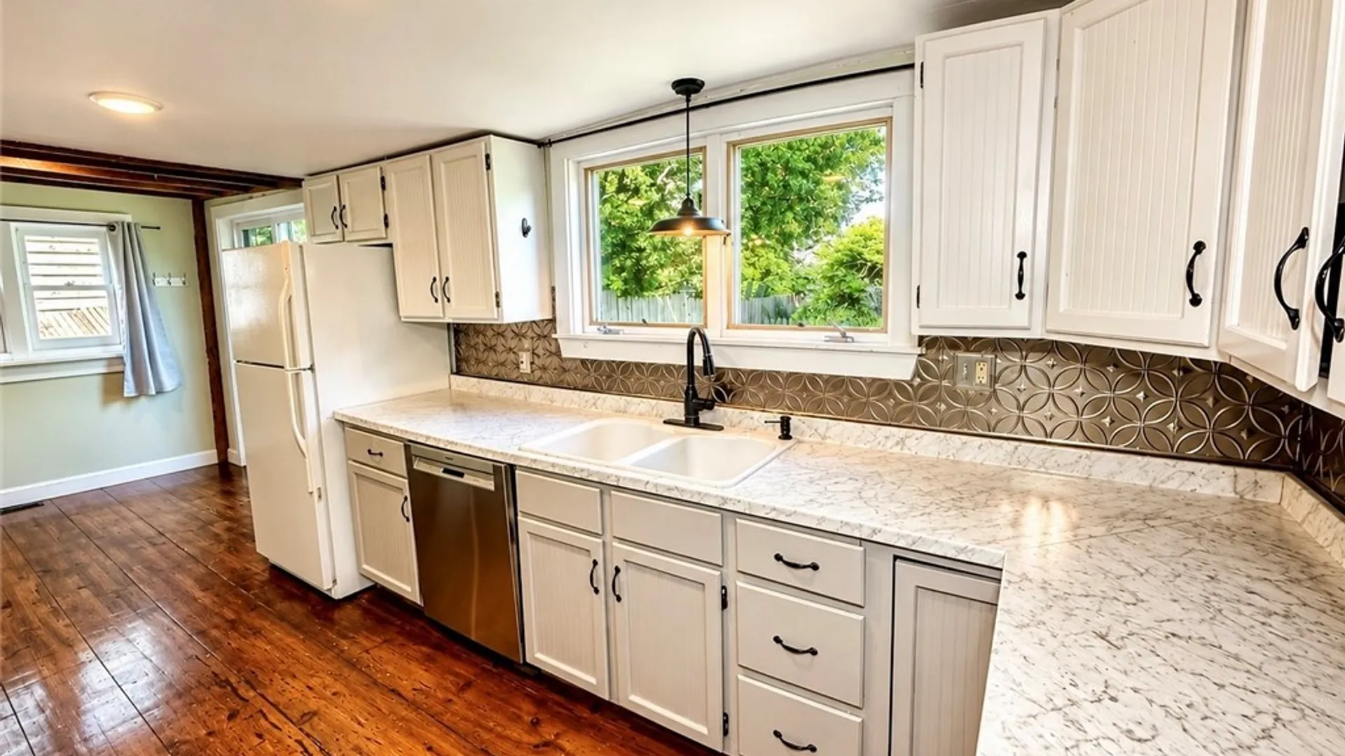 Property at 40 Sullivan Street, Cazenovia, NY 13035 12