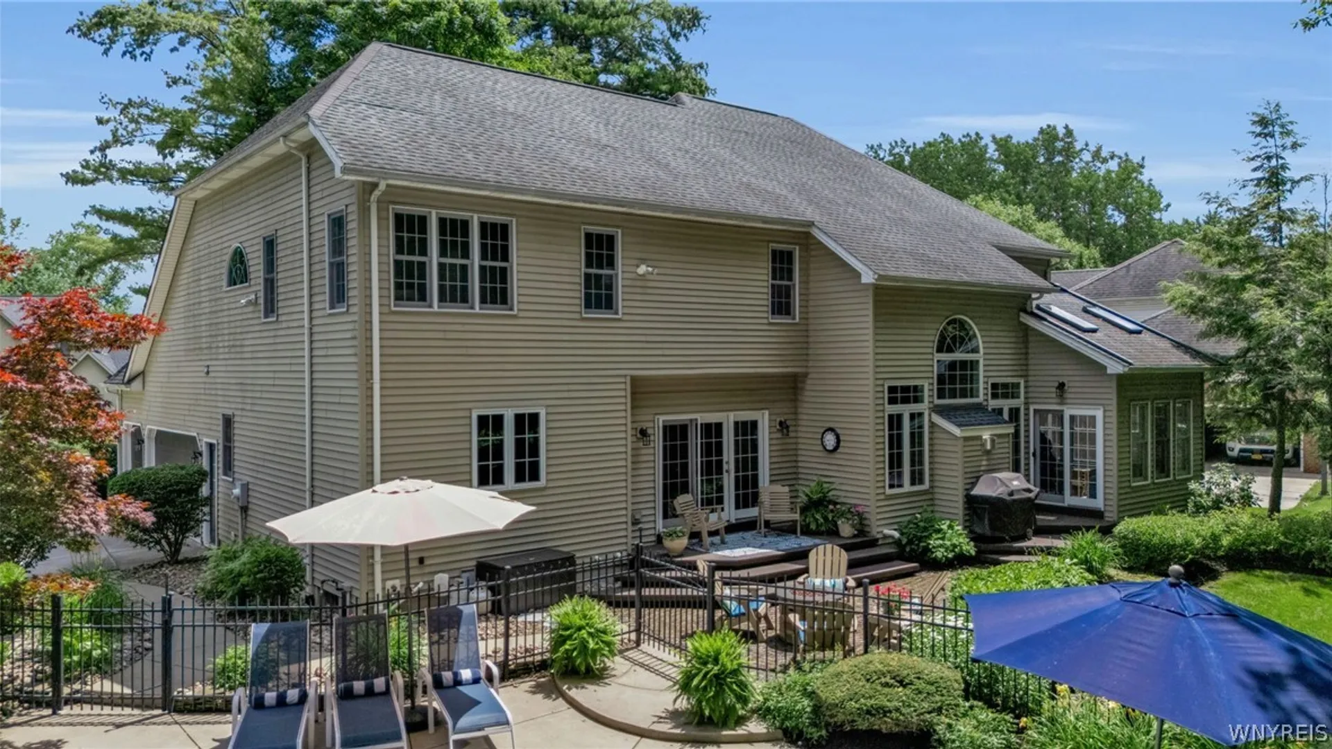 Property at 6690 Chesley Court, Clarence, NY 14051 11