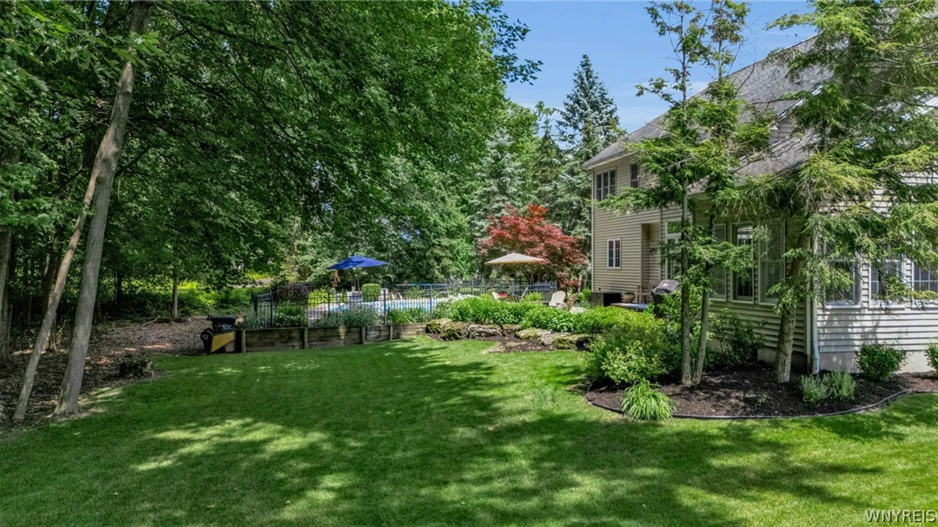 Property at 6690 Chesley Court, Clarence, NY 14051 12