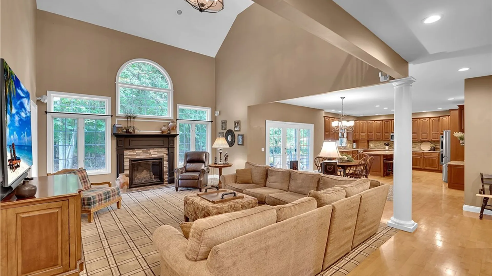 Property at 6690 Chesley Court, Clarence, NY 14051 21
