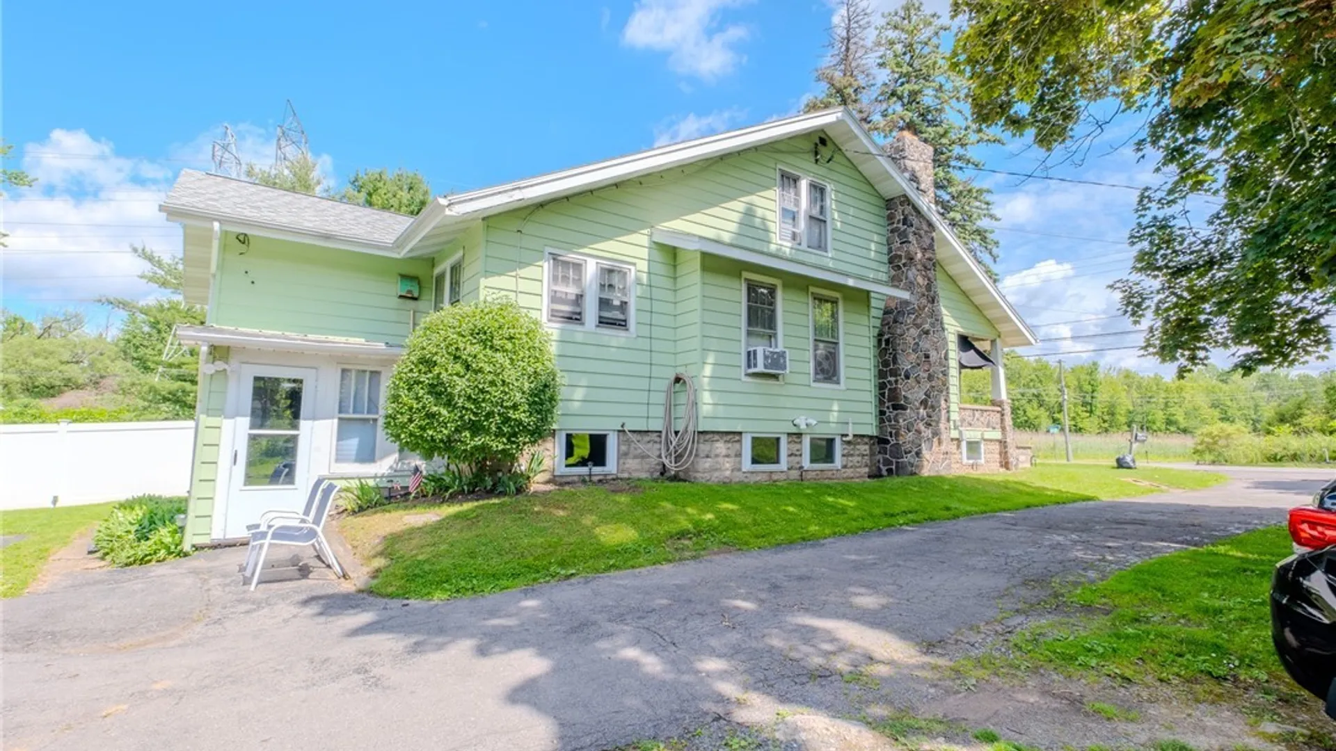 Property at 6973 Kirkville Road, DeWitt, NY 13057 3