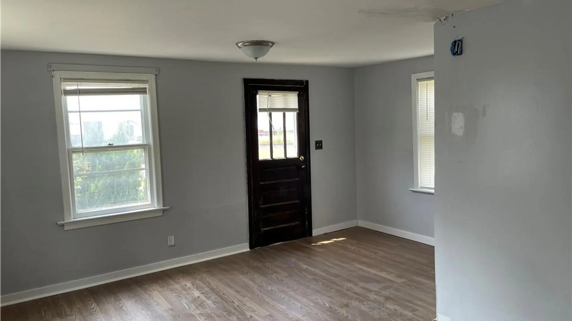 Property at 959 Erie Ave Avenue, North Tonawanda, NY 14120 13