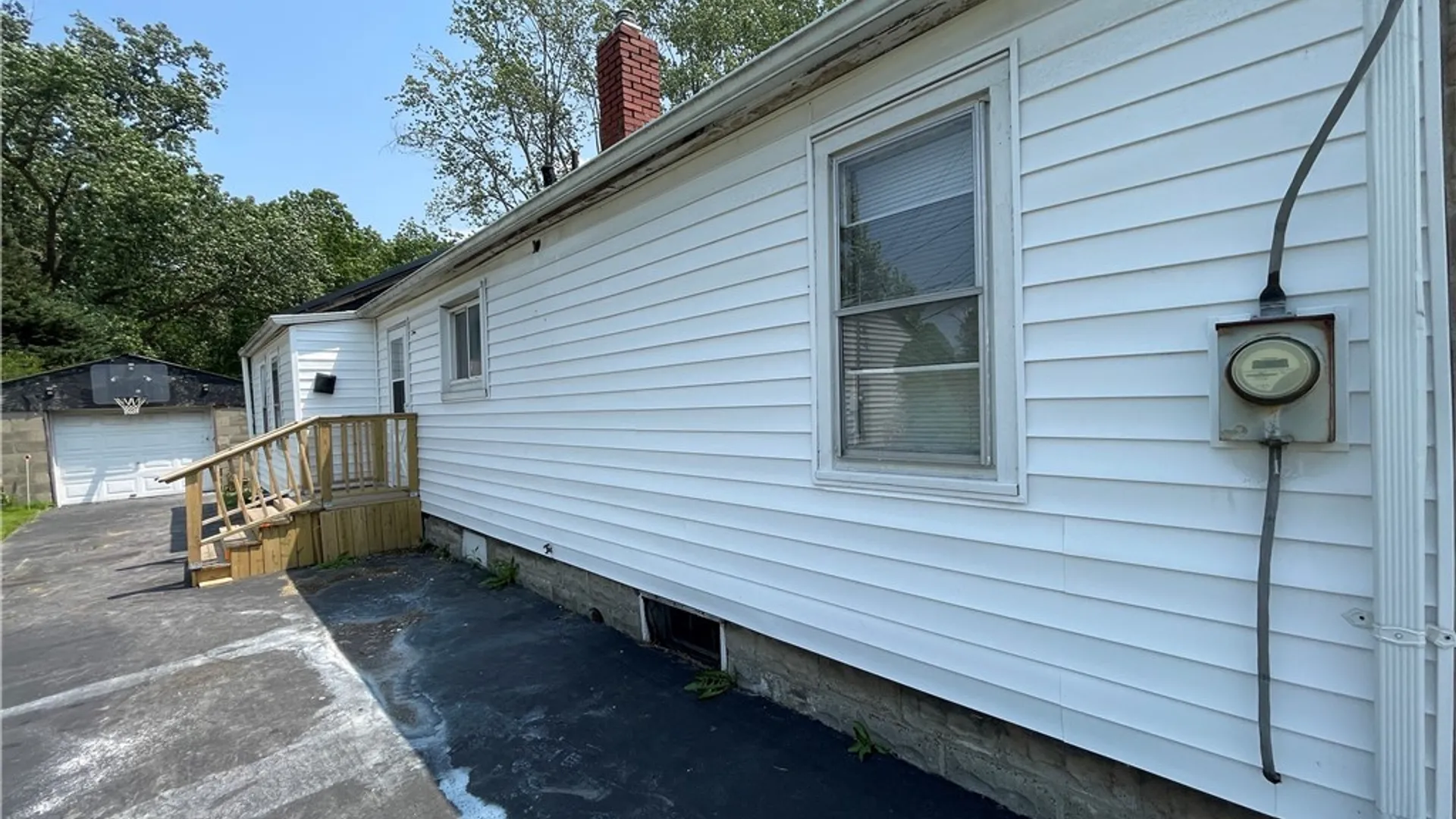 Property at 959 Erie Avenue, North Tonawanda, NY 14120 3