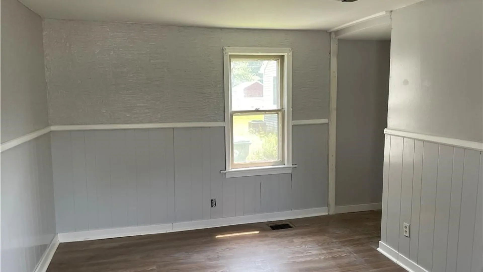 Property at 959 Erie Avenue, North Tonawanda, NY 14120 11