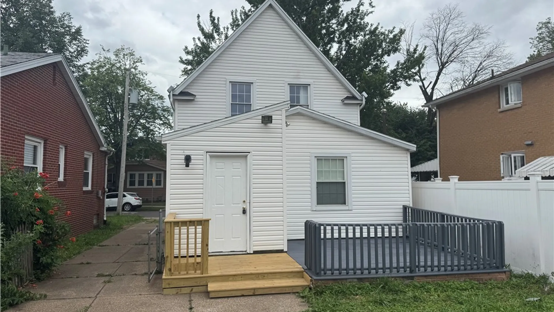 Property at 598 Lisbon Avenue, Buffalo, NY 14215 3