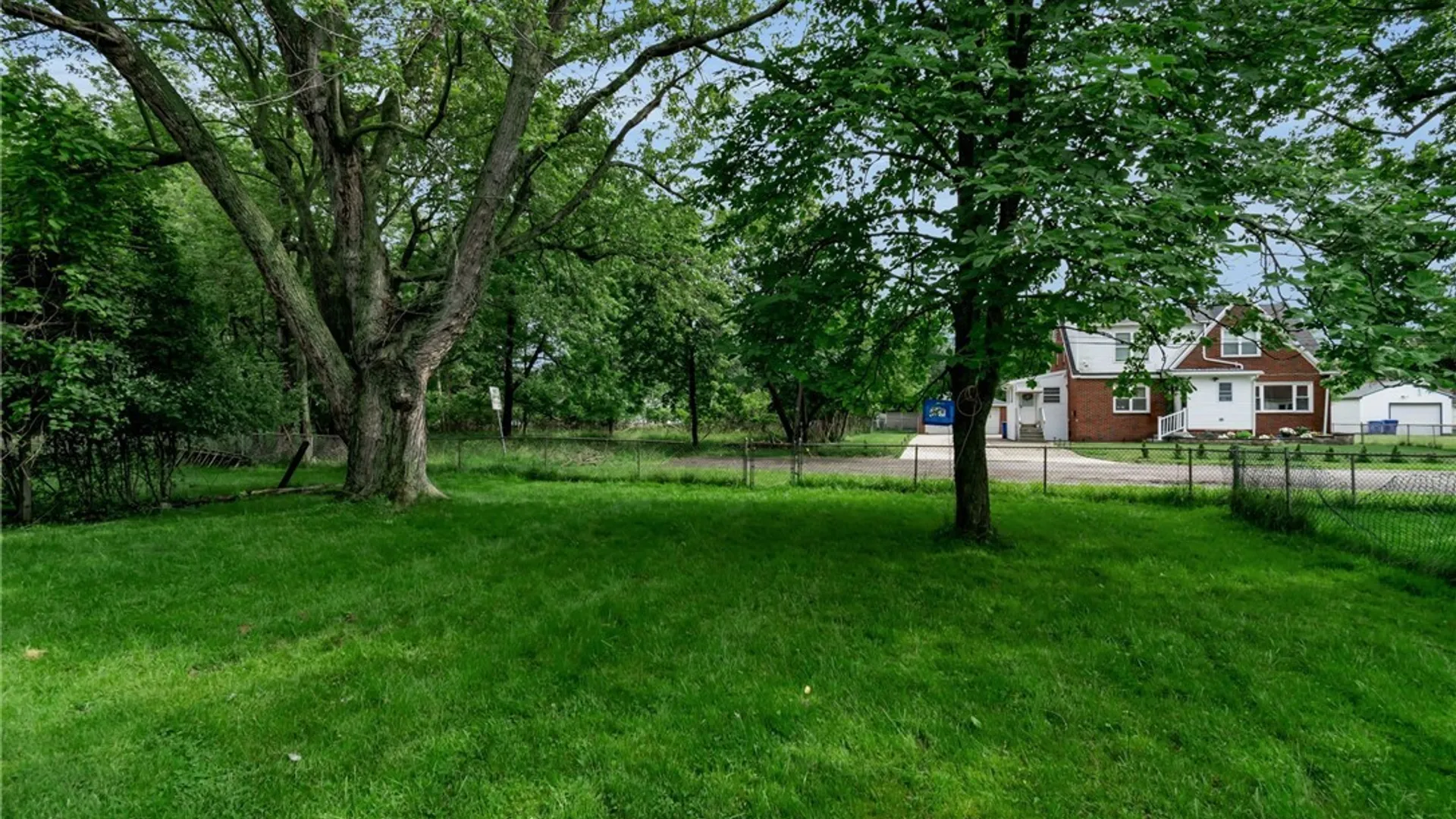 Property at 214 Rodman Road, Lackawanna, NY 14218 3