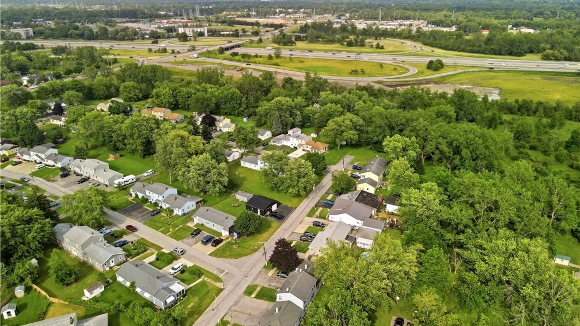 Property at 214 Rodman Road, Lackawanna, NY 14218 50