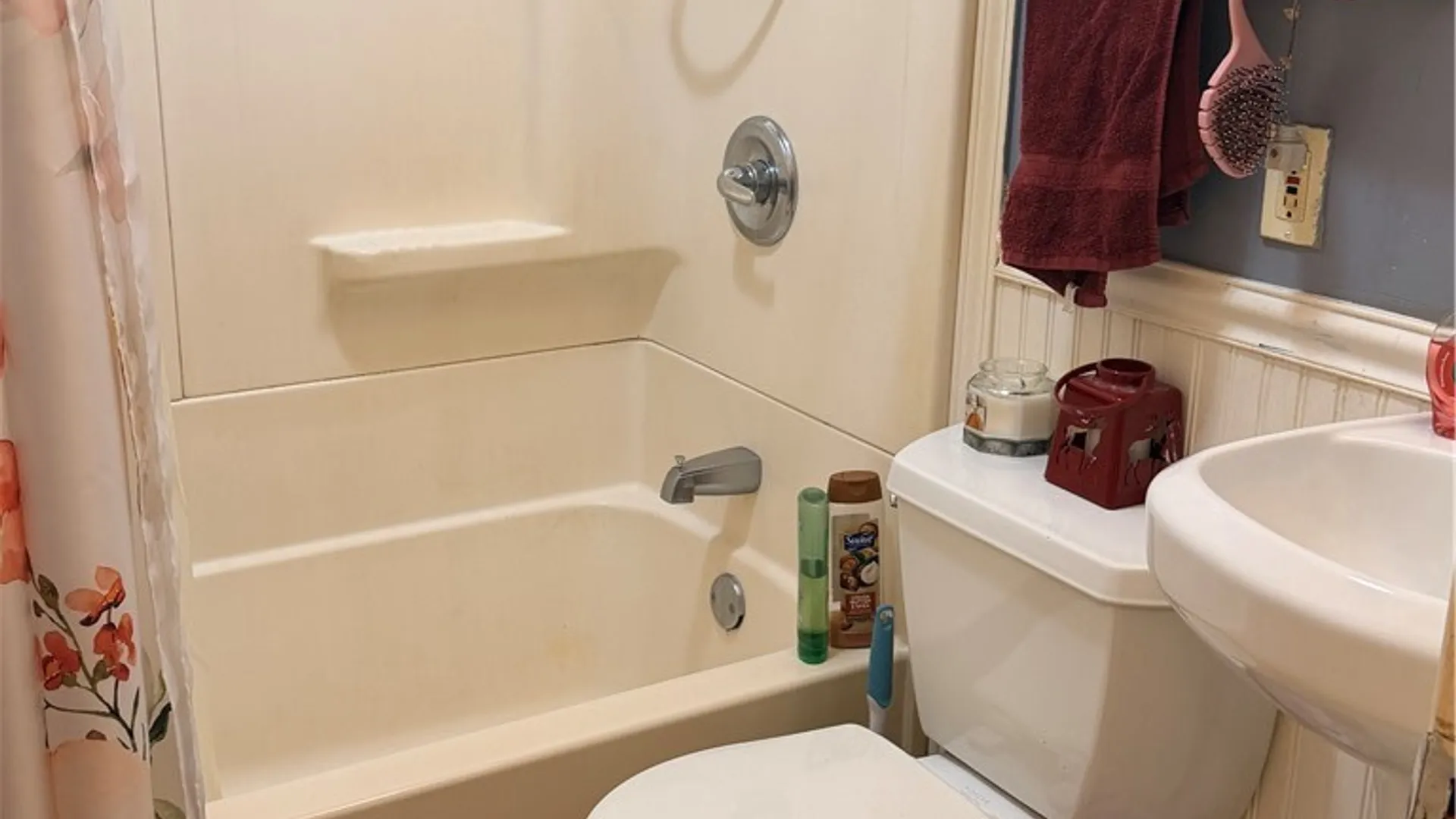 Property at 5716 Williamson Parkway, Cicero, NY 13039 6