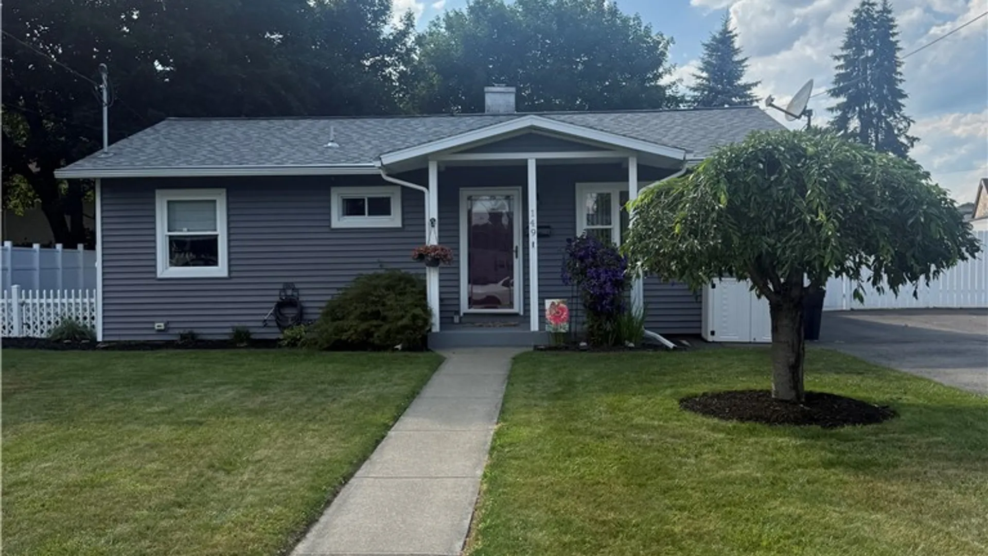 Property at 149 Matthew Circle, Horseheads, NY 14845 2