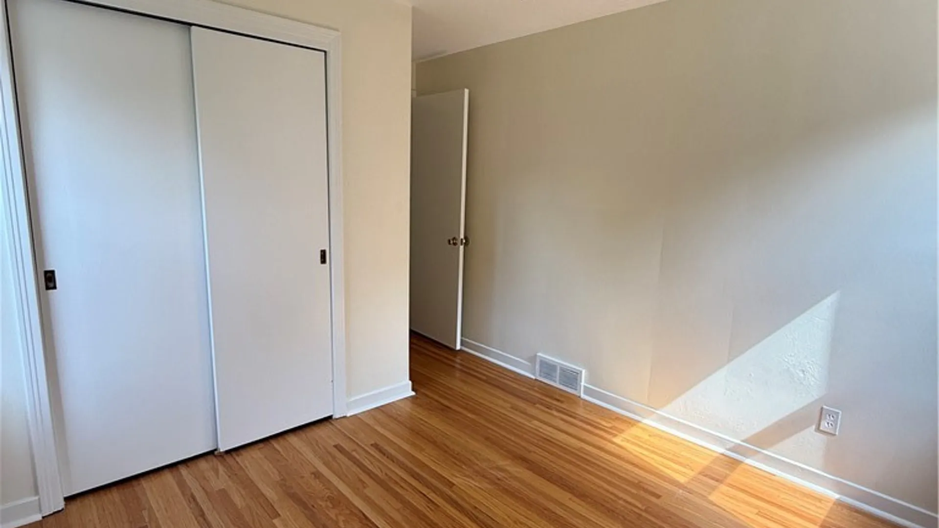 Property at 113 Argyle Avenue, Amherst, NY 14226 18