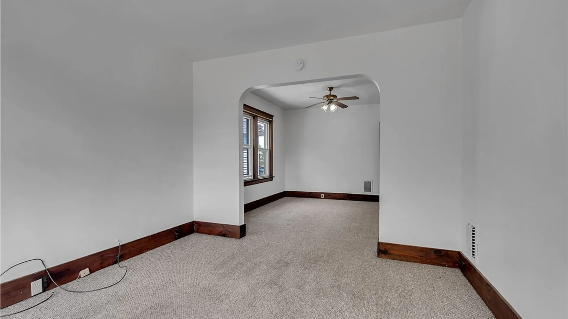 Property at 565 Military Road, Buffalo, NY 14207 22
