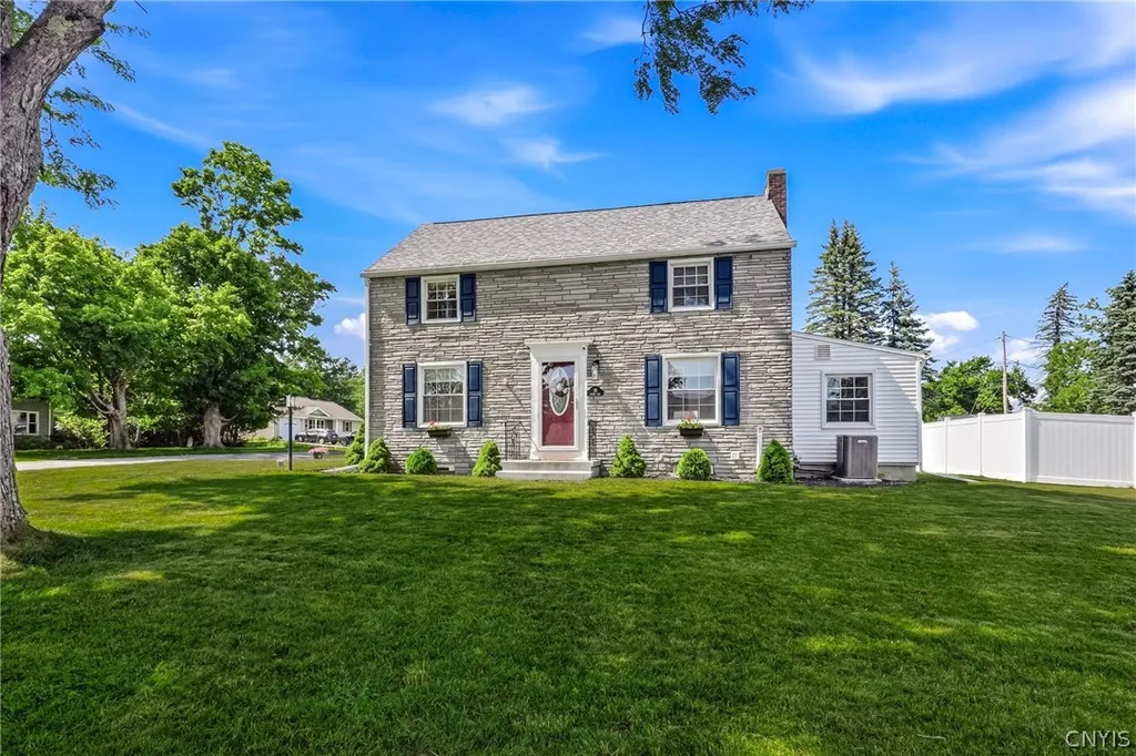 Property at 29 Lyndon Road, Whitestown, NY 13492